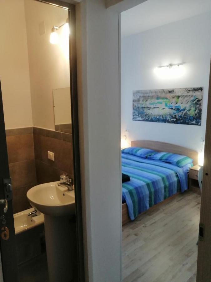 Albergo Blue Fish 上阿尔比索拉 外观 照片