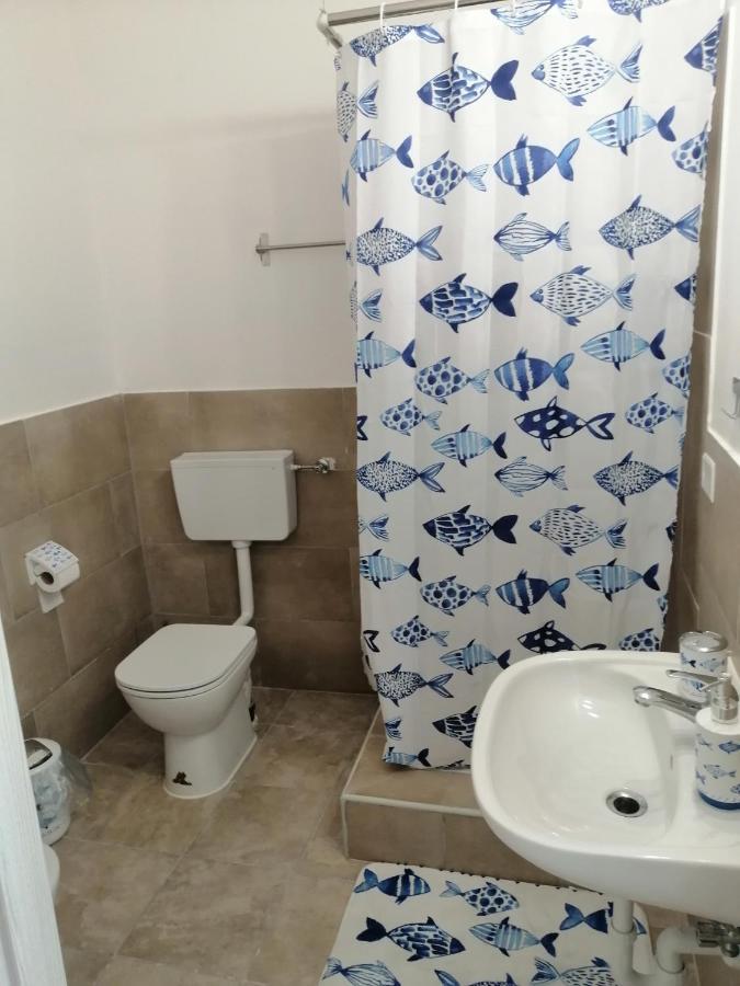 Albergo Blue Fish 上阿尔比索拉 外观 照片